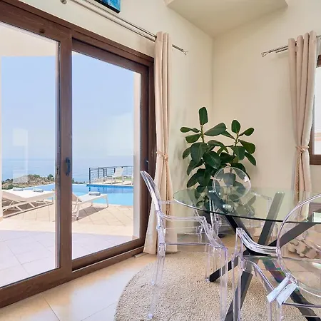 Uniq Villa Benalmadena