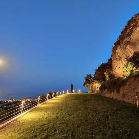 Uniq Benalmadena